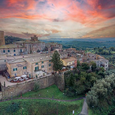 Palazzo Brandano Hotel Petroio Екстериор снимка