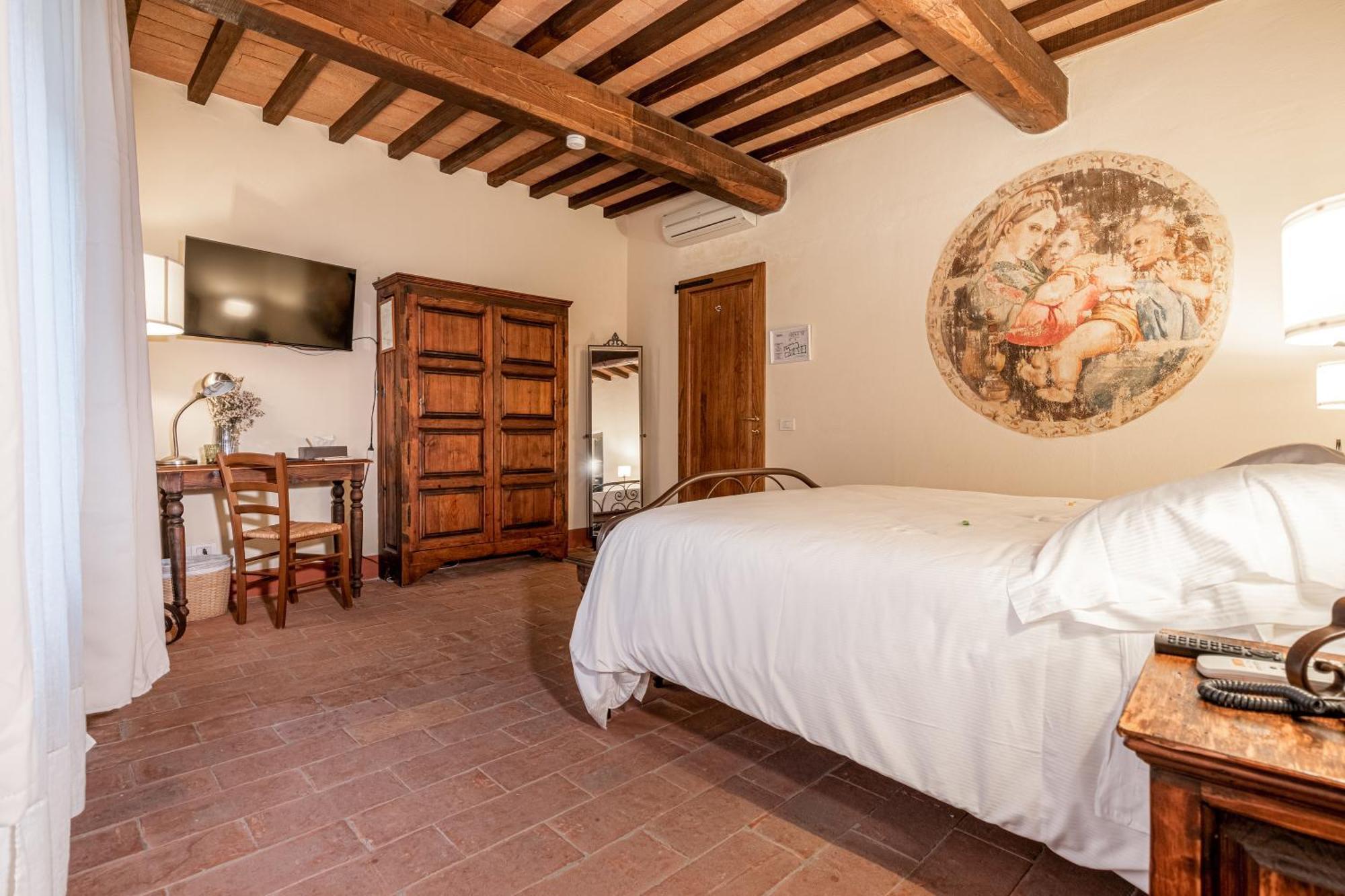 Palazzo Brandano Hotel Petroio Екстериор снимка
