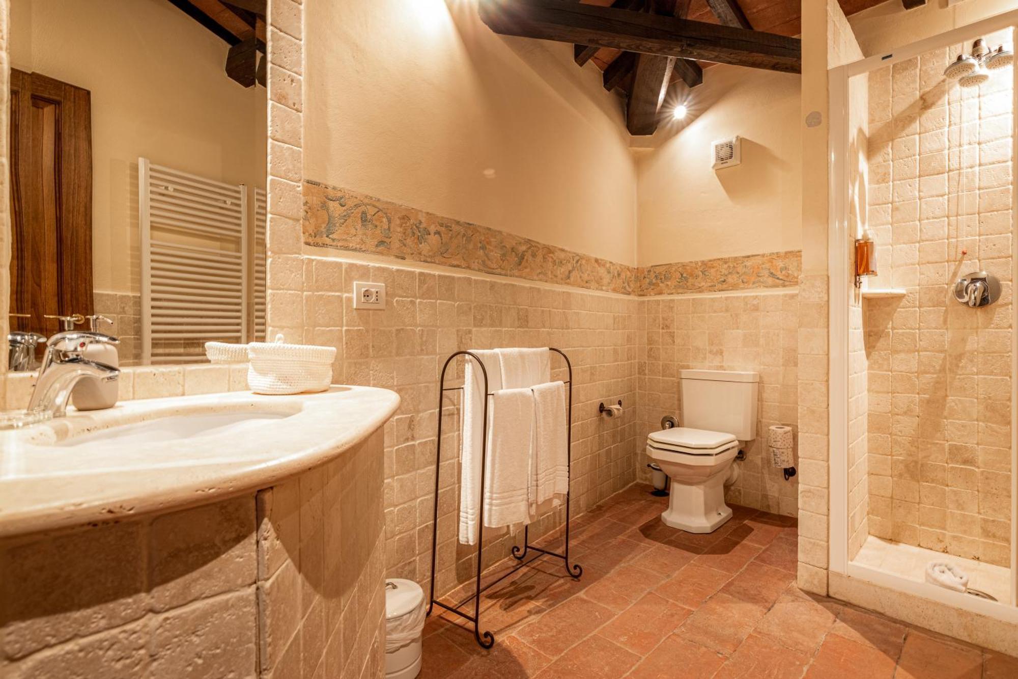 Palazzo Brandano Hotel Petroio Екстериор снимка